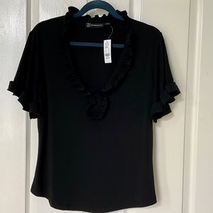 NWT-Women’s NYC Ruffle knit top